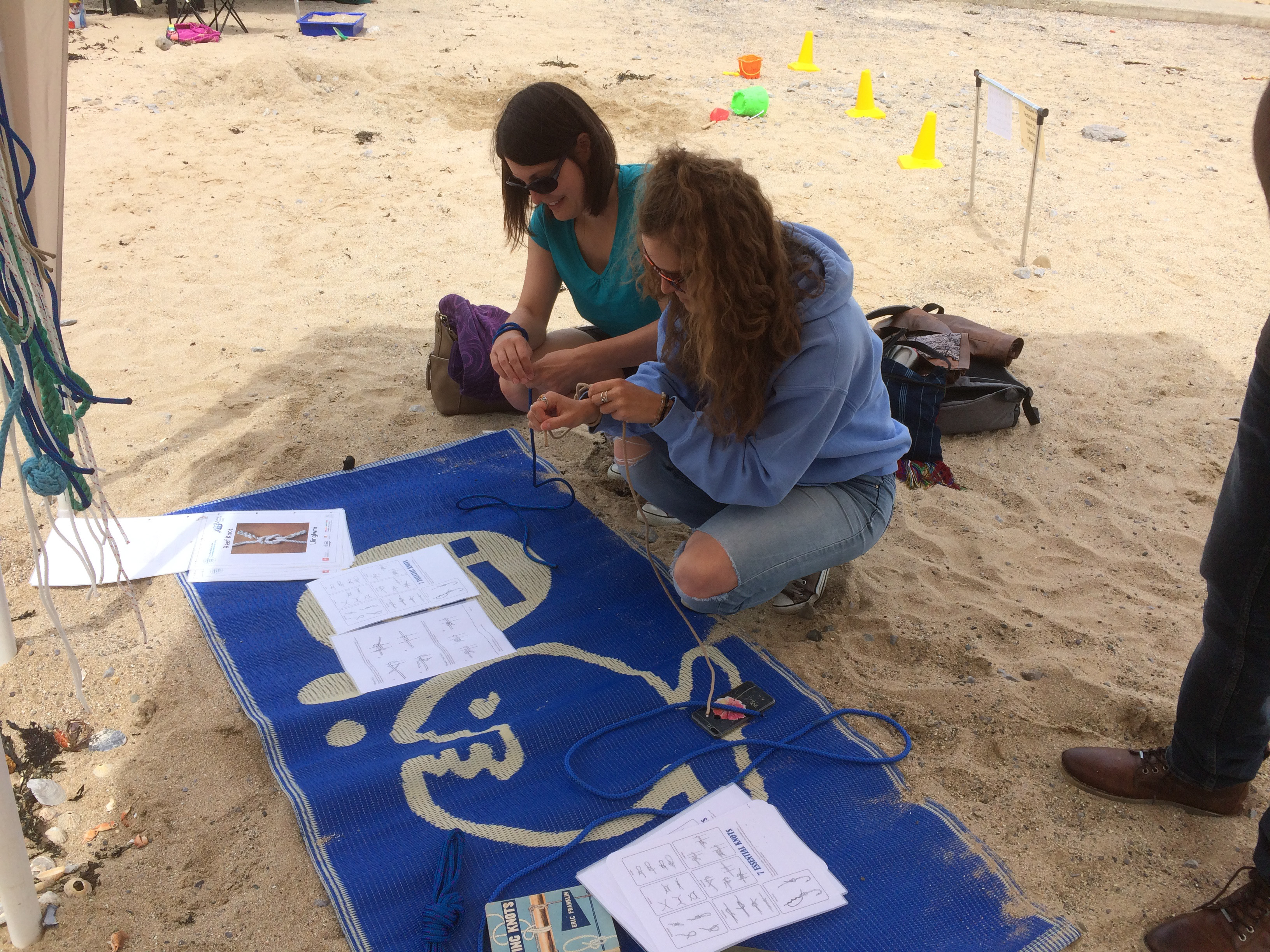 Trying your hand at tying knots 